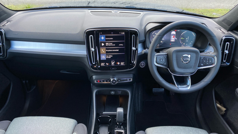 Volvo Xc40 1.5 T4 Recharge PHEV Plus Dark 5dr Auto Estate